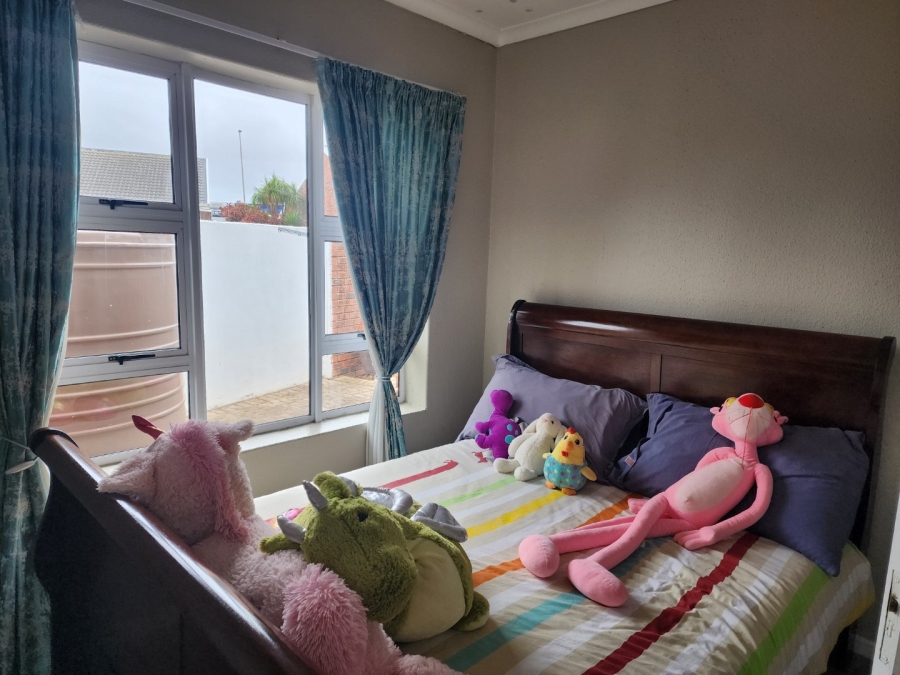 3 Bedroom Property for Sale in Summerstrand Eastern Cape